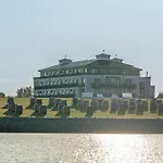 Kuestenperle Strandhotel & Hotel Büsum
