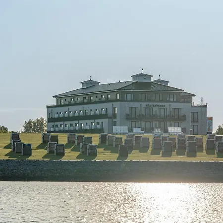 Kuestenperle Strandhotel & فندق بوسم