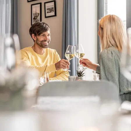 Kuestenperle Strandhotel & Ξενοδοχείο 4*