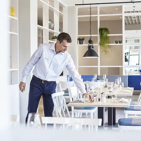 Kuestenperle Strandhotel & Ξενοδοχείο Büsum