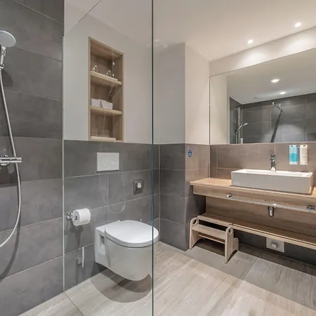 Kuestenperle Strandhotel & Hotel 4*
