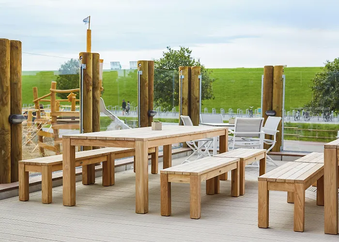 Kuestenperle Strandhotel & بوسم